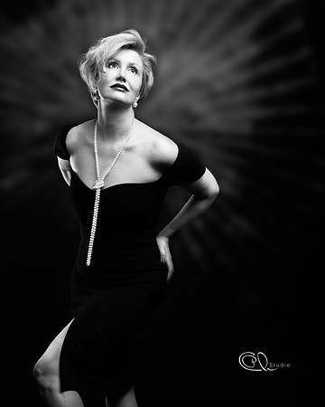 Julia -032A1228-Edit_IN